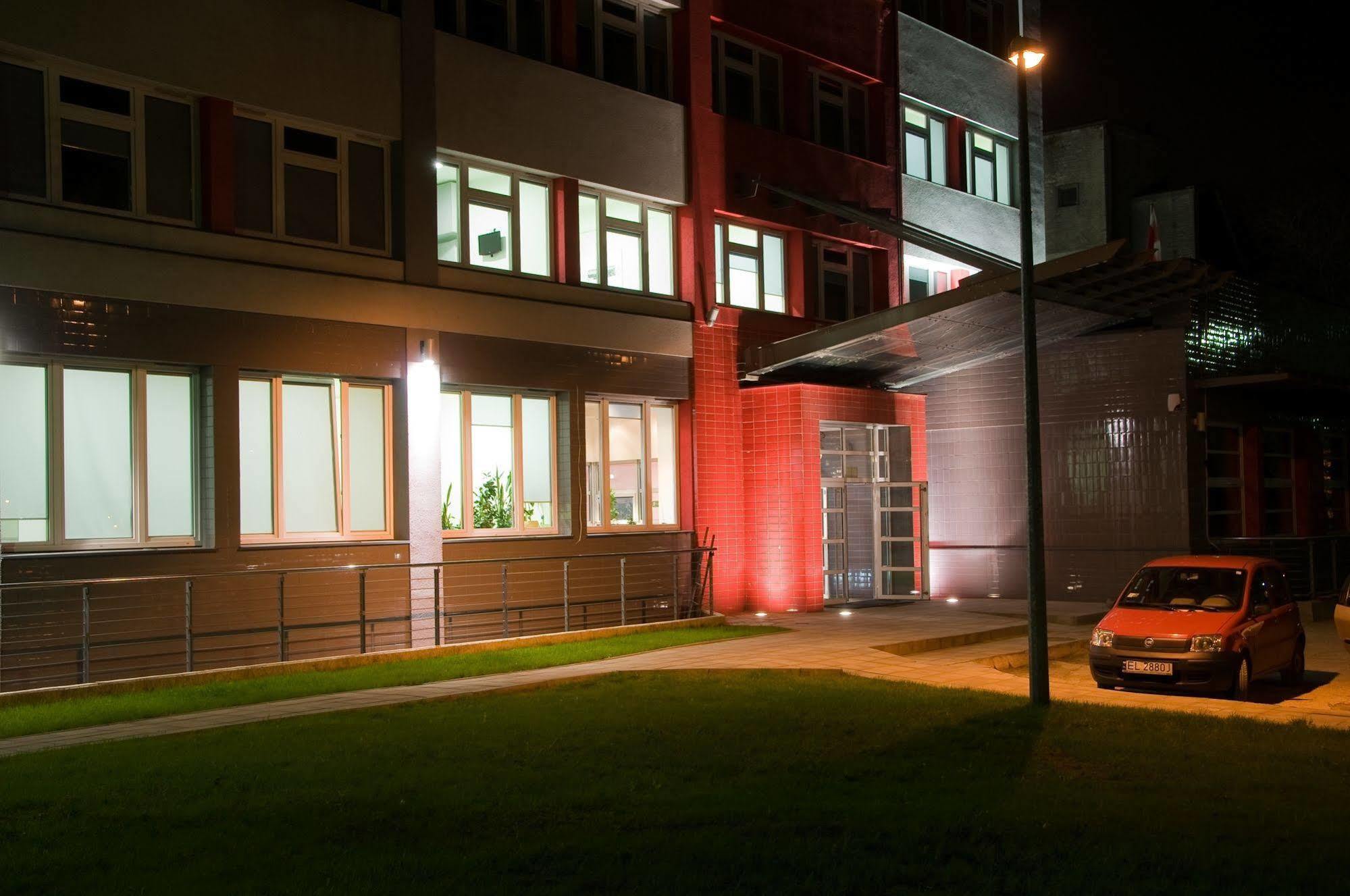 Hostel Molo Łódź Buitenkant foto
